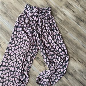 Printed flowy wide leg pant